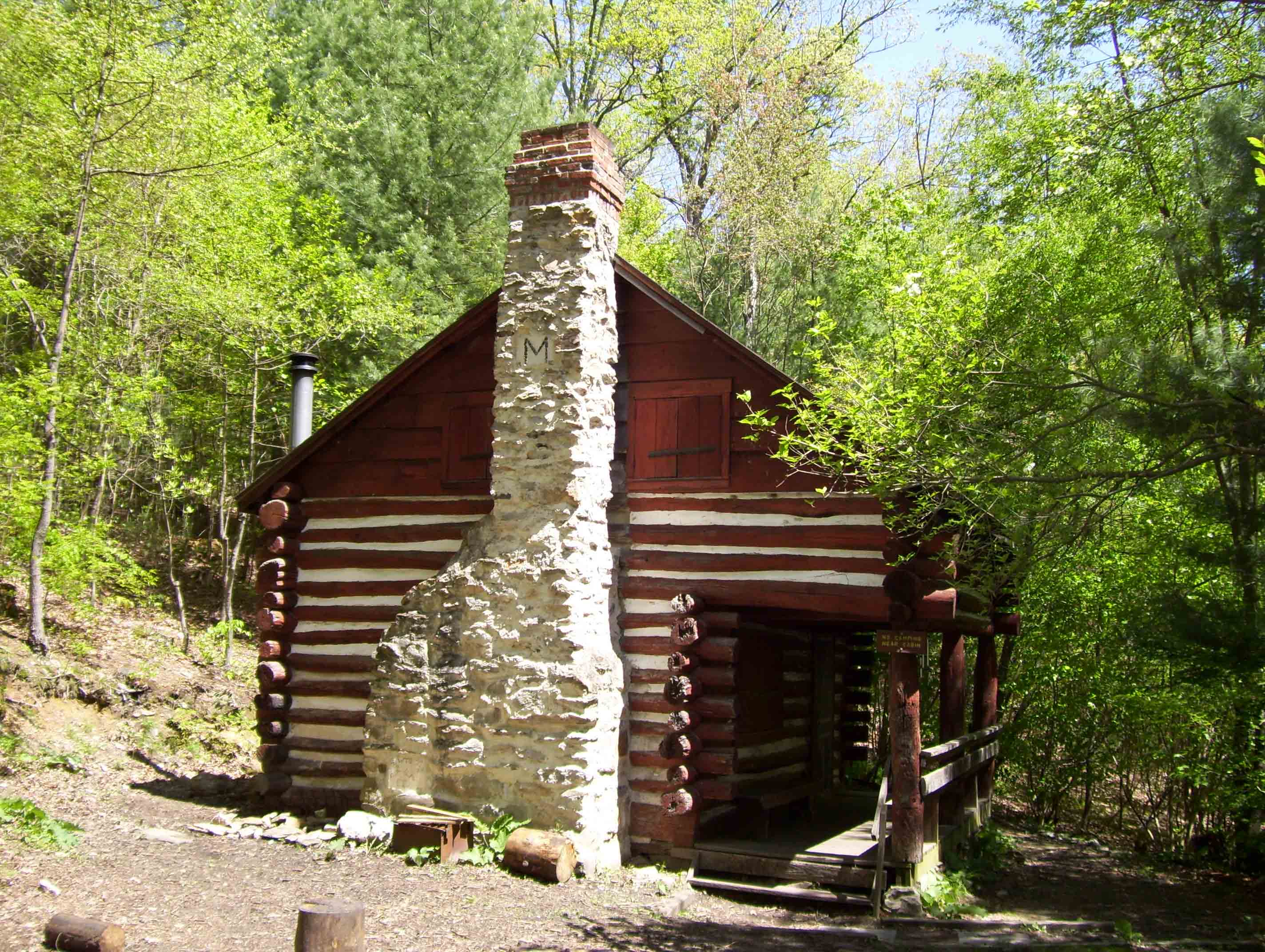 Milesburn Cabin as seen from the AT (mm 12.1).  This cabin may be rented from the Potomac Appalachian Trail Club.    Courtesy dlcul@conncoll.edu