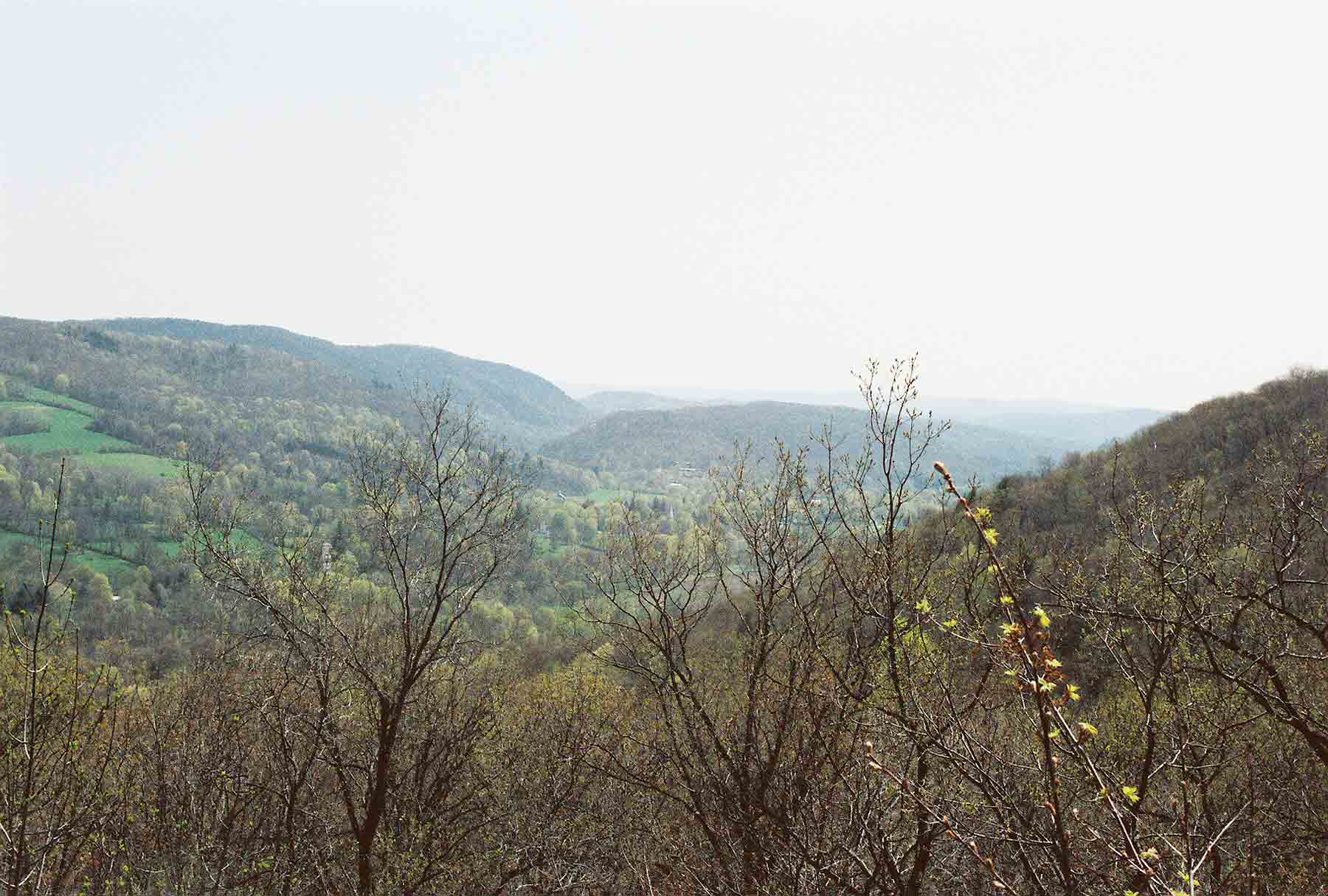 mm 7.6 - View to south towards Kent. I beleive it is from Calebs Peak.  Courtesy dlcul@conncoll.edu