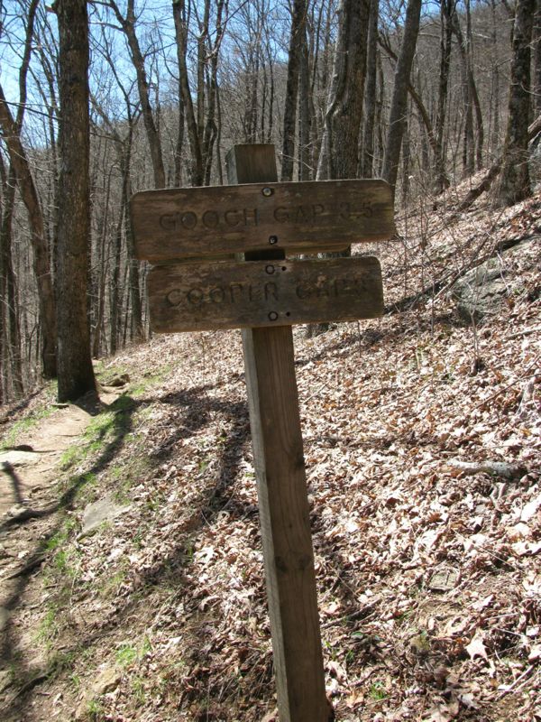 The sign showing the distance from Woody Gap to Gooch Gap and Cooper Gap.  Courtesy commissar67@gmail.com