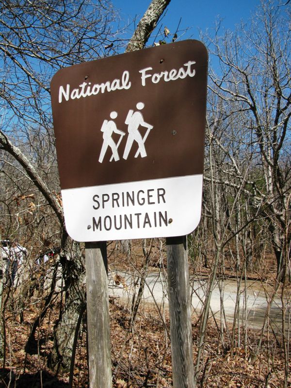 mm 7.6 the National Forest sign at the Springer Mt. parking area.  Courtesy commissar67@gmail.com
