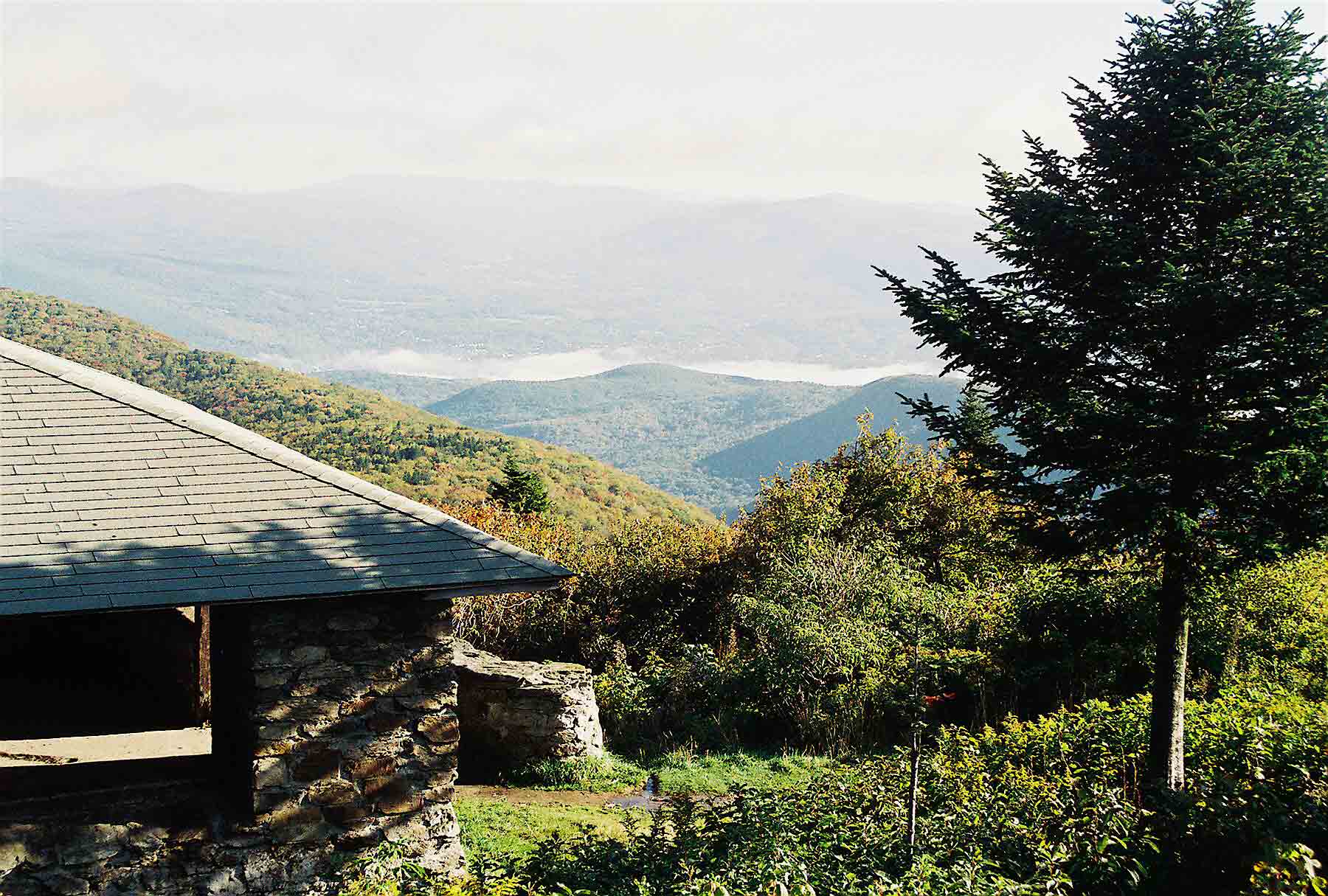 mm 6.3 - An early fall picture from near the summit of Mt. Greylock. Note the valley fog below. Courtesy dlcul@conncoll.edu