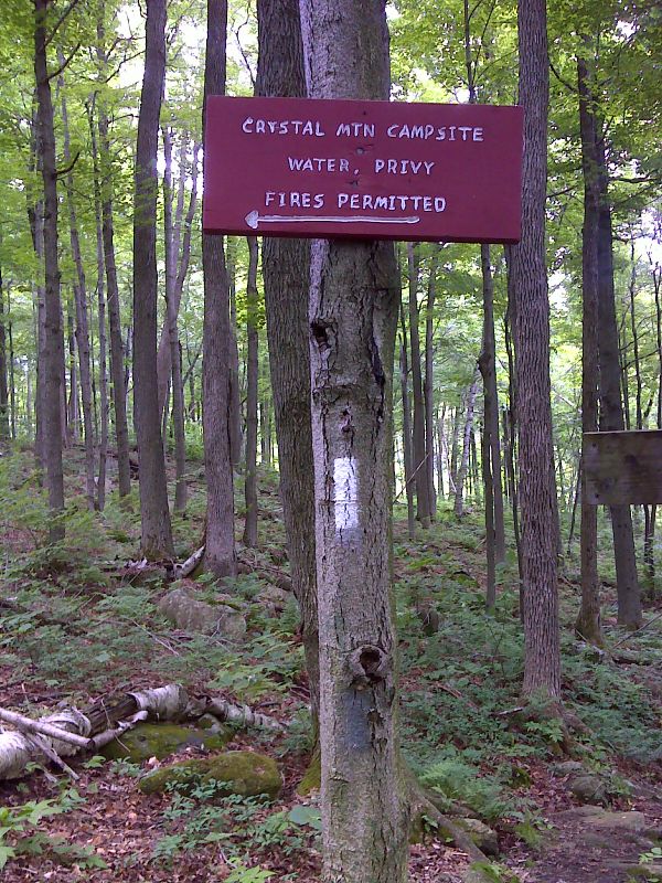 mm 4.6 Side trail to Crystal Mountain Campsite.  GPS N42.5157 W73.1609  Courtesy pjwetzel@gmail.com