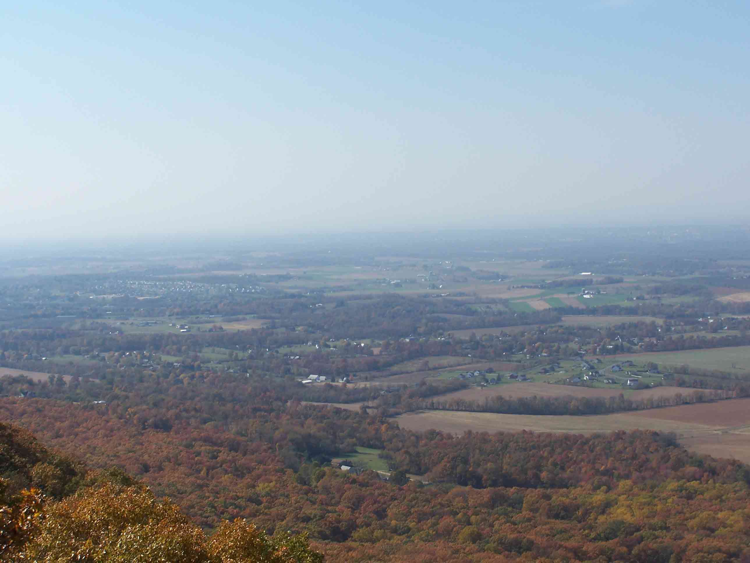 View from High Rock - blue-blazed loop trail. Courtesy at@rohland.org