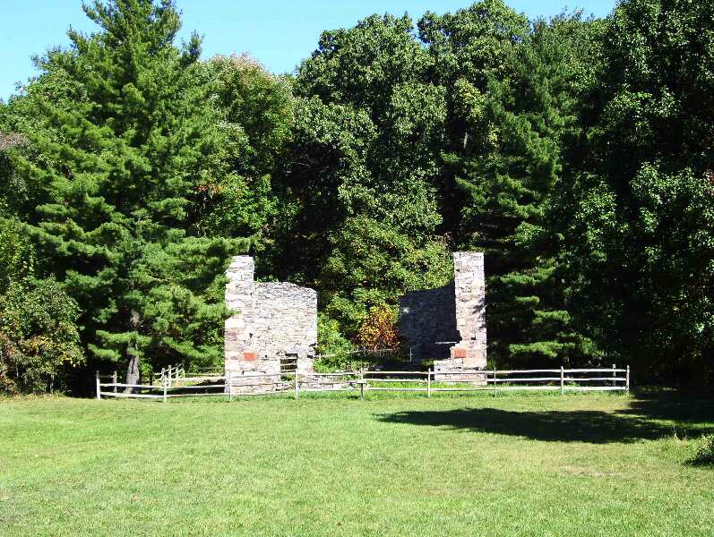 mm 7.3 - Early fall (9/27/07) view of the ruins of the old barn at Gathland State Park. The AT enters the woods to the right of the barn.   Courtesy dlcul@conncoll.edu
