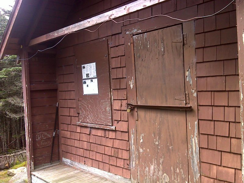 mm 28.7  Caretakers cabin in Bigelow Col between East and West Bigelow peaks. GPS N45.1472 W70.2820  Courtesy pjwetzel@gmail.com