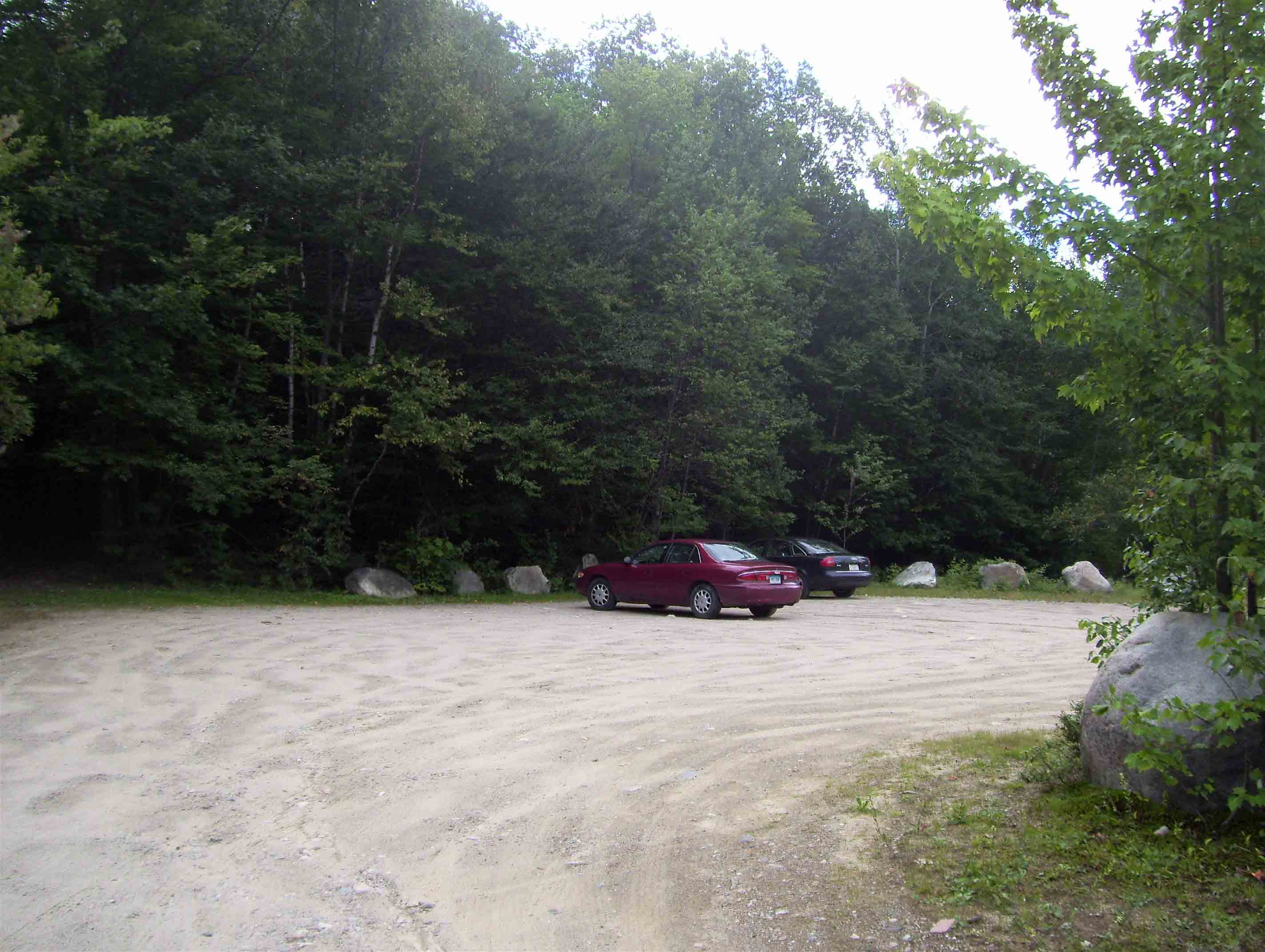 mm 0.2 Parking area at Trailhead for Rattle River Trail (part of AT) on US 2 east of Gorham.  Courtesy dlcul@conncoll.edu