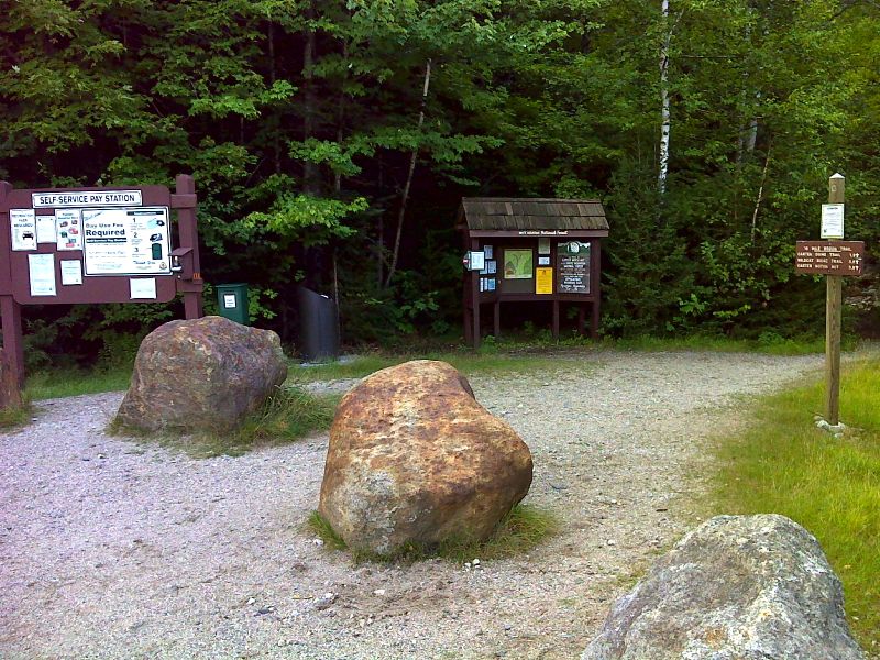 mm 15.4 Trailhead and parking for Nineteen Mile Brook Trail. GPS 44.3020 W 71.2211  Courtesy pjwetzel@gmail.com