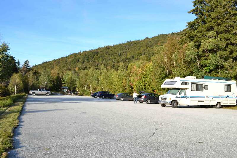 mm 18.7 - Parking on Mt Clinton Rd off Rt 302 near AMC Highland Center GPS N44.22353 W71.41162 el. 1,937  Courtesy at@rohland.org