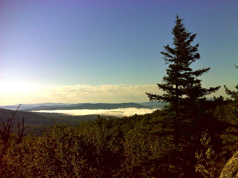 Morning view from Lambert Ridge GPS N43.8149 W72.0612  Courtesy pjwetzel@gmail.com