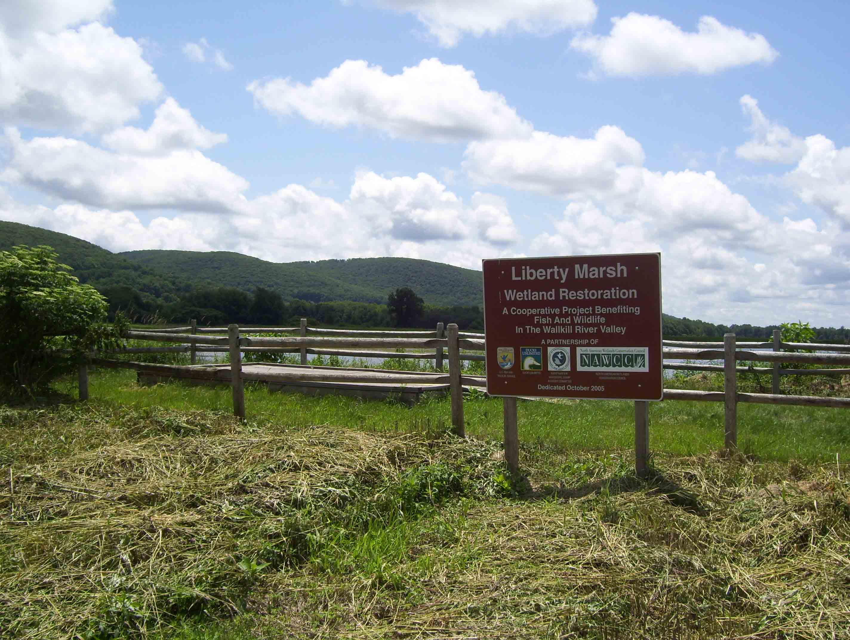 Sign and observation area at parking area for Liberty Marsh, once a sod farm.  Courtesy dlcul@conncoll.edu