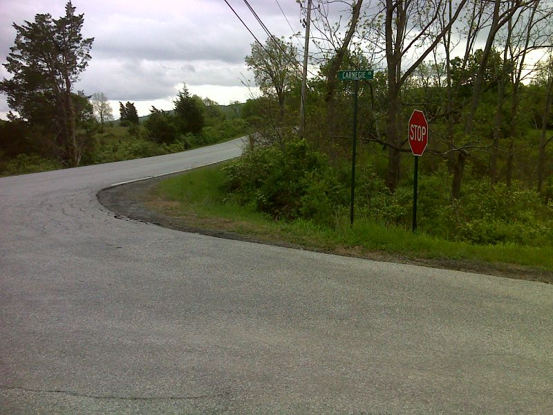 mm 9.5 AT northbound turns off  Carnegie Road onto Oil City Road. GPS N41.2903 W74.5374  Courtesy pjwetzel@gmail.com