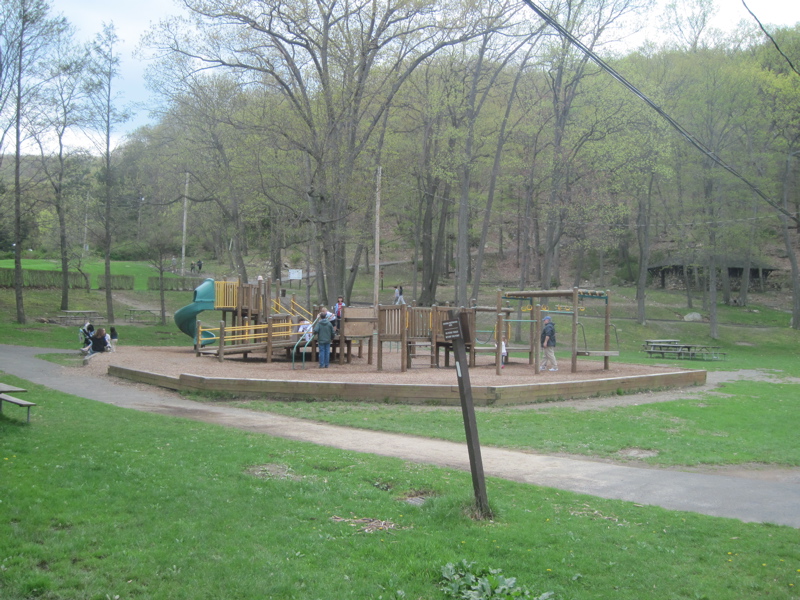 mm 0.7  Playground at south end of Hessian Lake. The AT cuts across here.  Courtesy dlcul@conncoll.edu