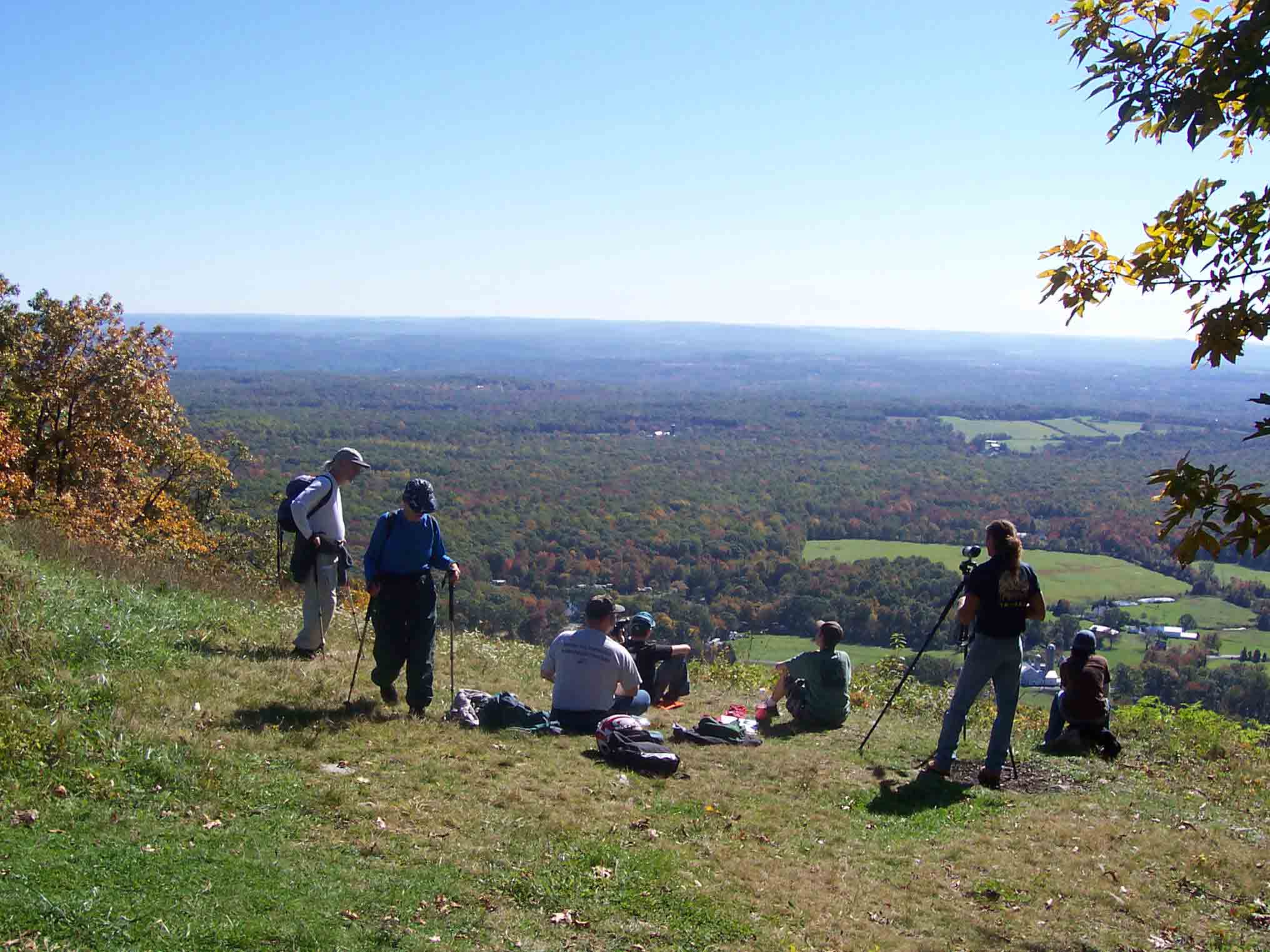 mm 6.4 - Barry and Marsha and a group of bird watchers admiring view to south from end of "grassy road" north of Kirkridge Shelter.  Courtesy dlcul@conncoll.edu