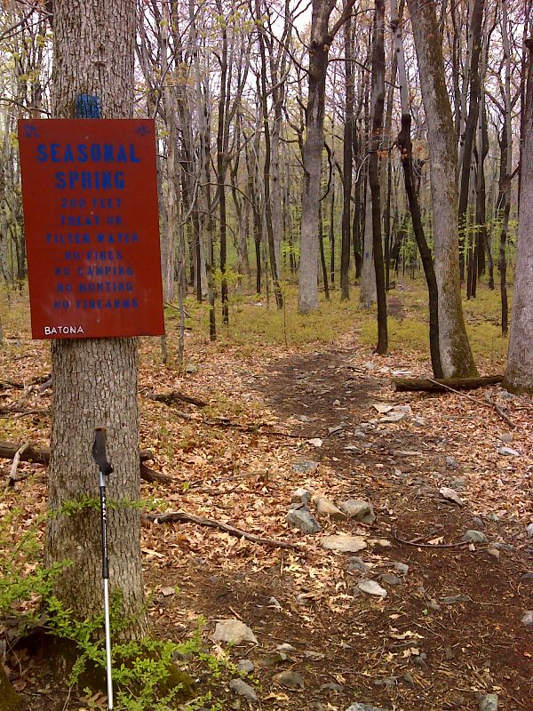 mm 9.3 Trail to seasonal spring. No camping here.  GPS N40.9195 W75.2258  Courtesy pjwetzel@gmail.com