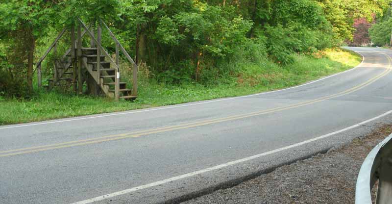 Even a drop off at Old Stonehouse Road would be problematic, as the road is very narrow and with limited visibility. Dropping off -- but not parking -- is instead recommended at Appalachian Road.  Courtesy MalteseCross@Comcast.net
