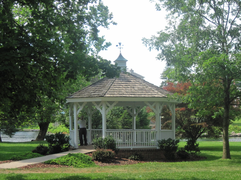 mm 0.0  Gazebo at north end of Childrens Lake in Boiling Springs.  This is only a short distance from the ATC regional office.   Courtesy dlcul@conncoll.edu