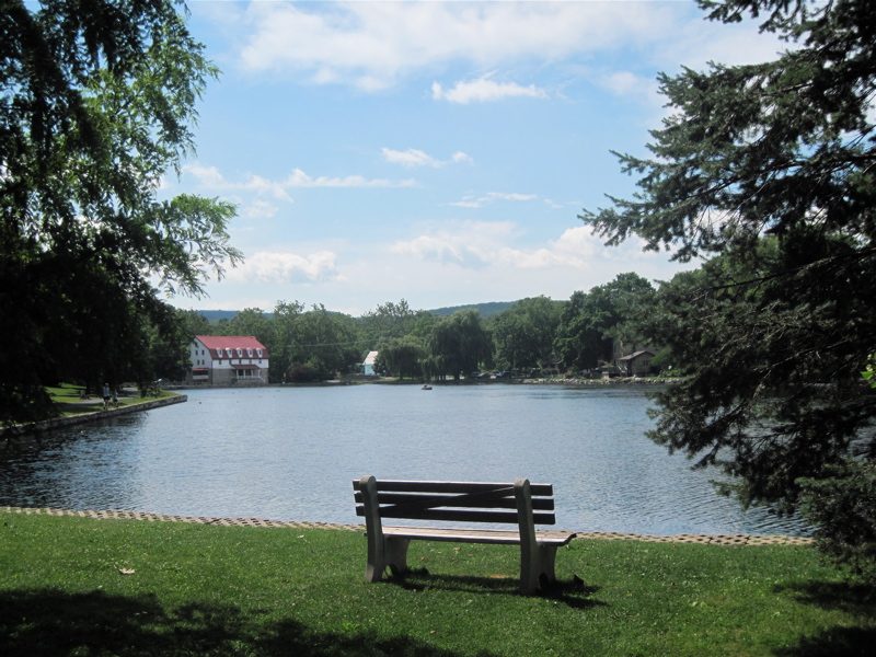 mm 0.0  View from north end of Childrens lake in Boiling Spring.    Courtesy dlcul@conncoll.edu