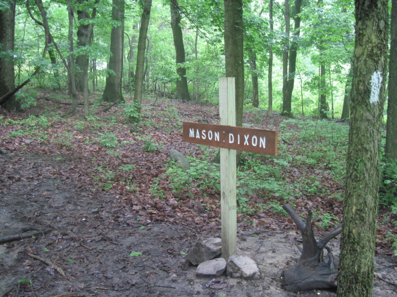 mm 17.9  The current (2011) sign marking the Mason-Dixon line and thus the PA-MD border.  Courtesy dlcul@conncoll.edu