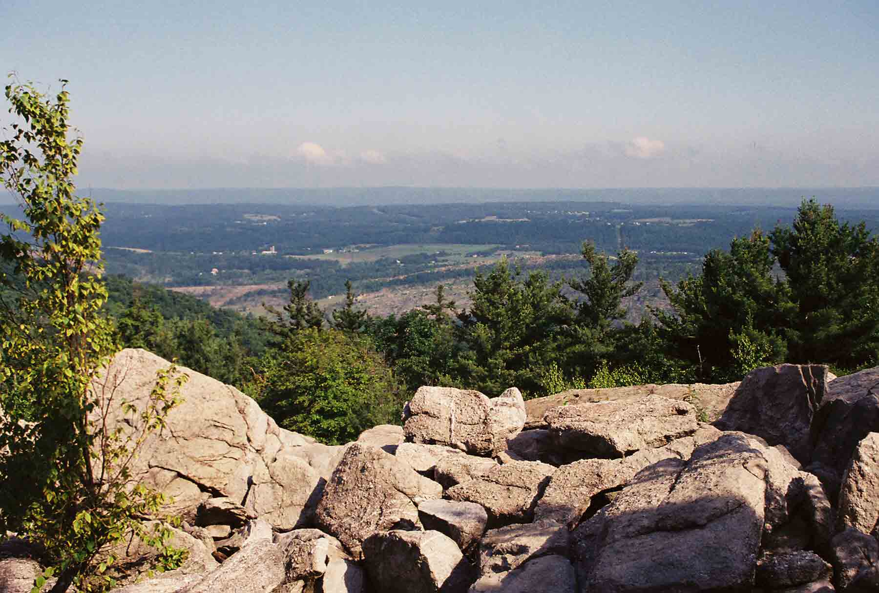 mm 15.1 - View north from Weathering Knob. Courtesy dlcul@conncoll.edu