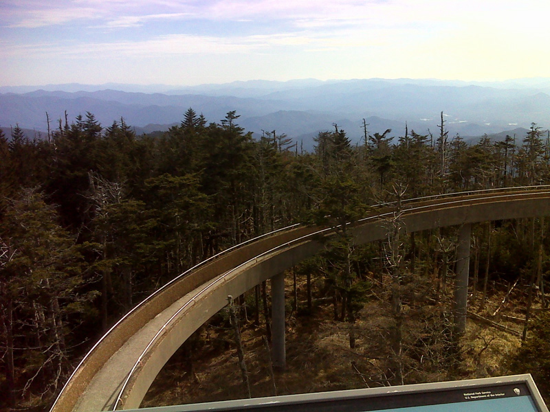 mm 7.9 View to south from Clingmans Dome observation tower. GPS N35.3629 W83.4984  Courtesy pjwetzel@gmail.com