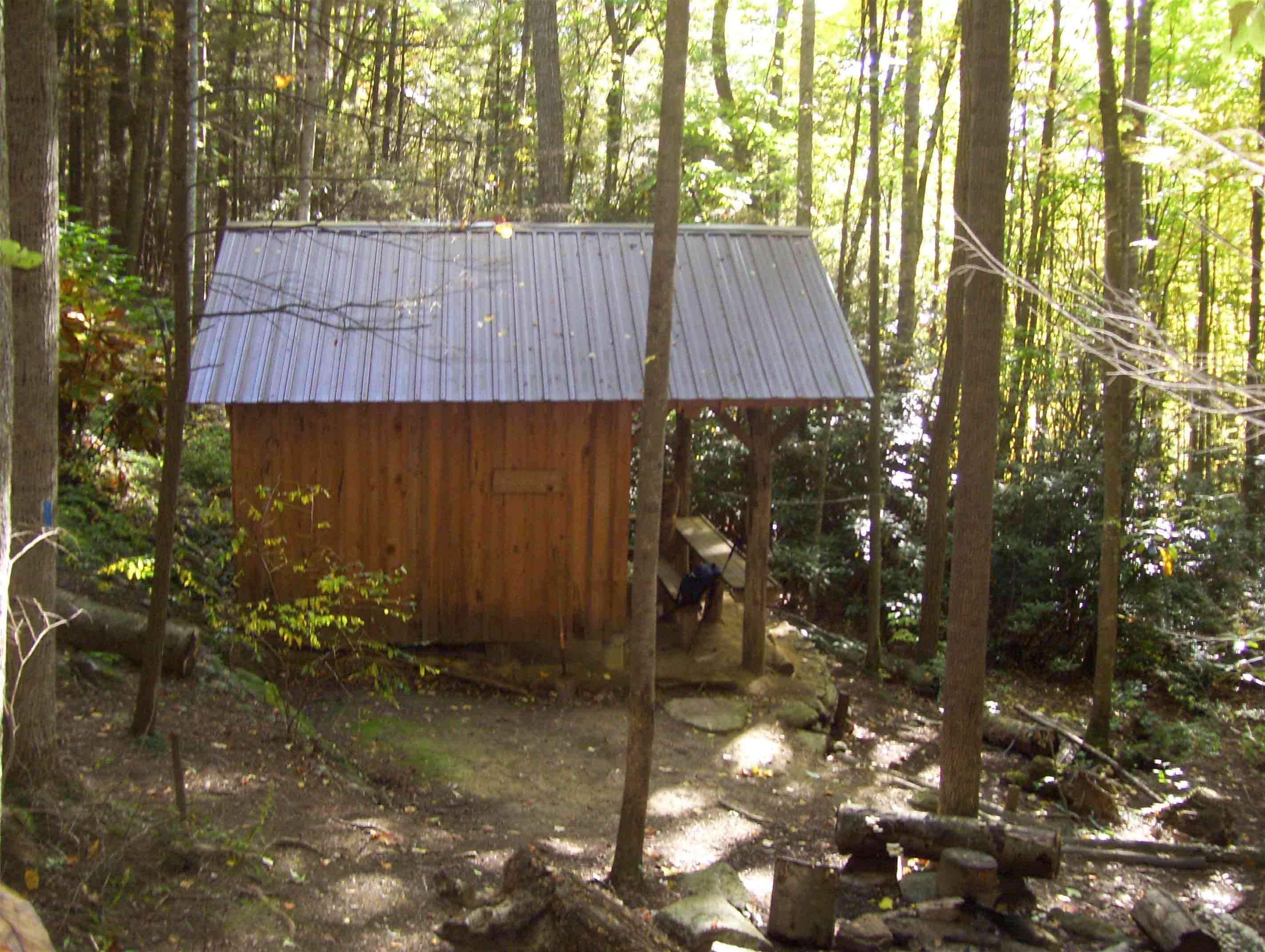mm 15.6  The new Mountaineer Falls Shelter.  In 2008 it had only been in existence for a year or so.   Courtesy dlcul@conncoll.edu