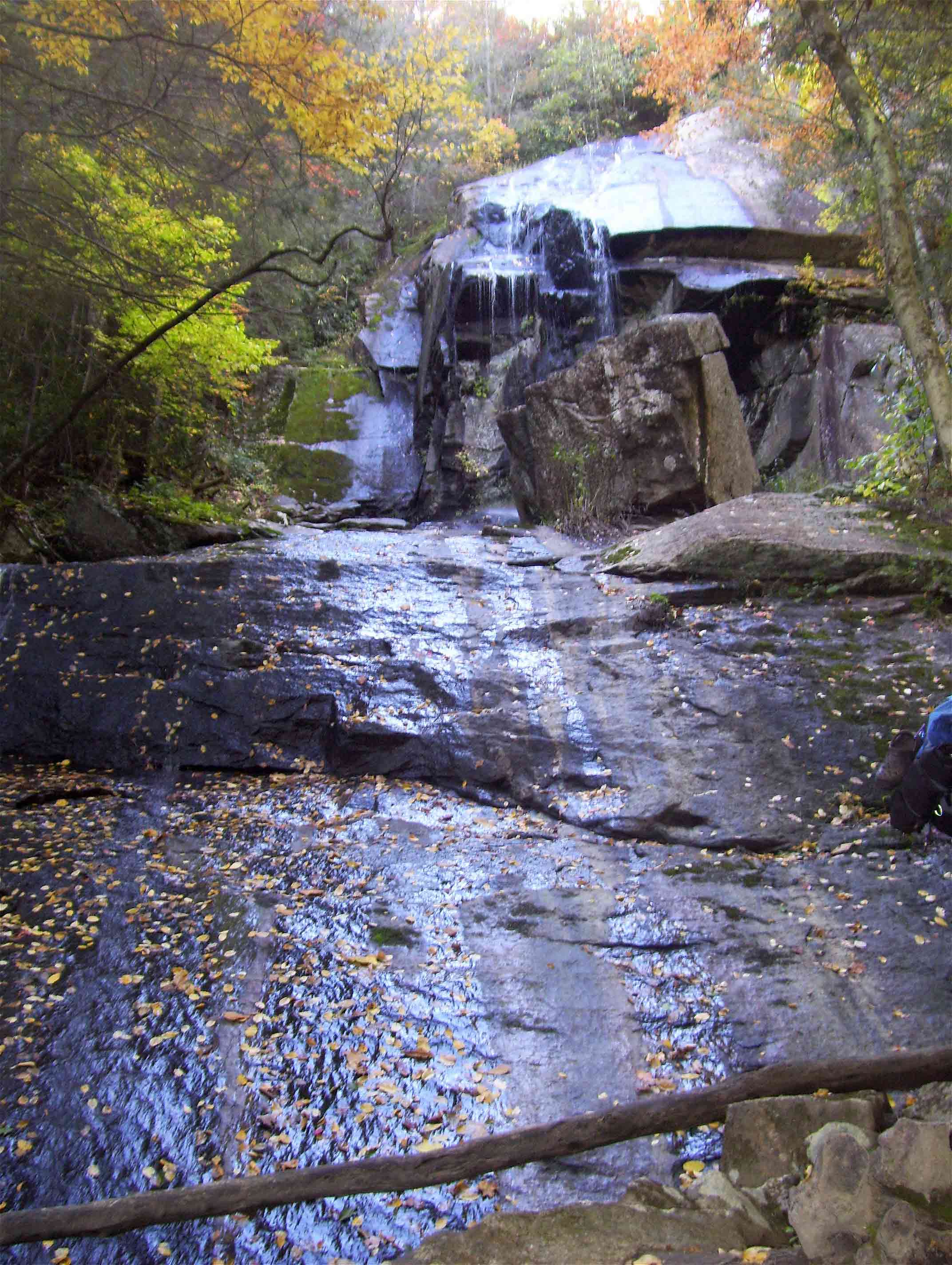 mm 19.0  Jones Falls is at the end of a 0.1 blue-blazed spur off of the AT. The waterfall is 100 feet high and impressive even with the low water level found in October of a drought year (2008).   Courtesy dlcul@conncoll.edu