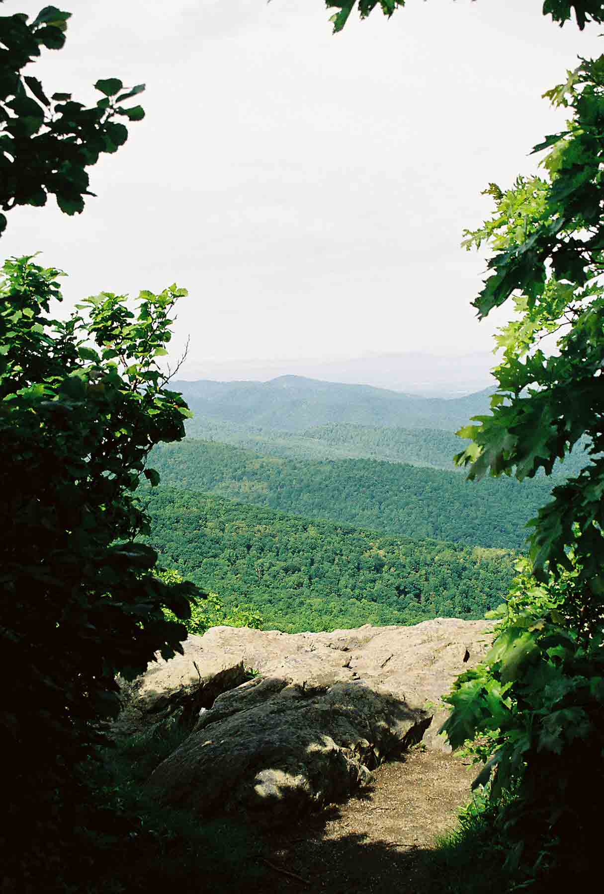 mm 2.8 - View from ledge near summit of Hightop (May 2004).  Courtesy dlcul@conncoll.edu