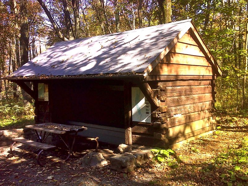 mm 3.4  Hightop Hut.  This is located on a spur trail 0.1 miles from the AT.    GPS 38.3331 W 78.5582  Courtesy pjwetzel@gmail.com
