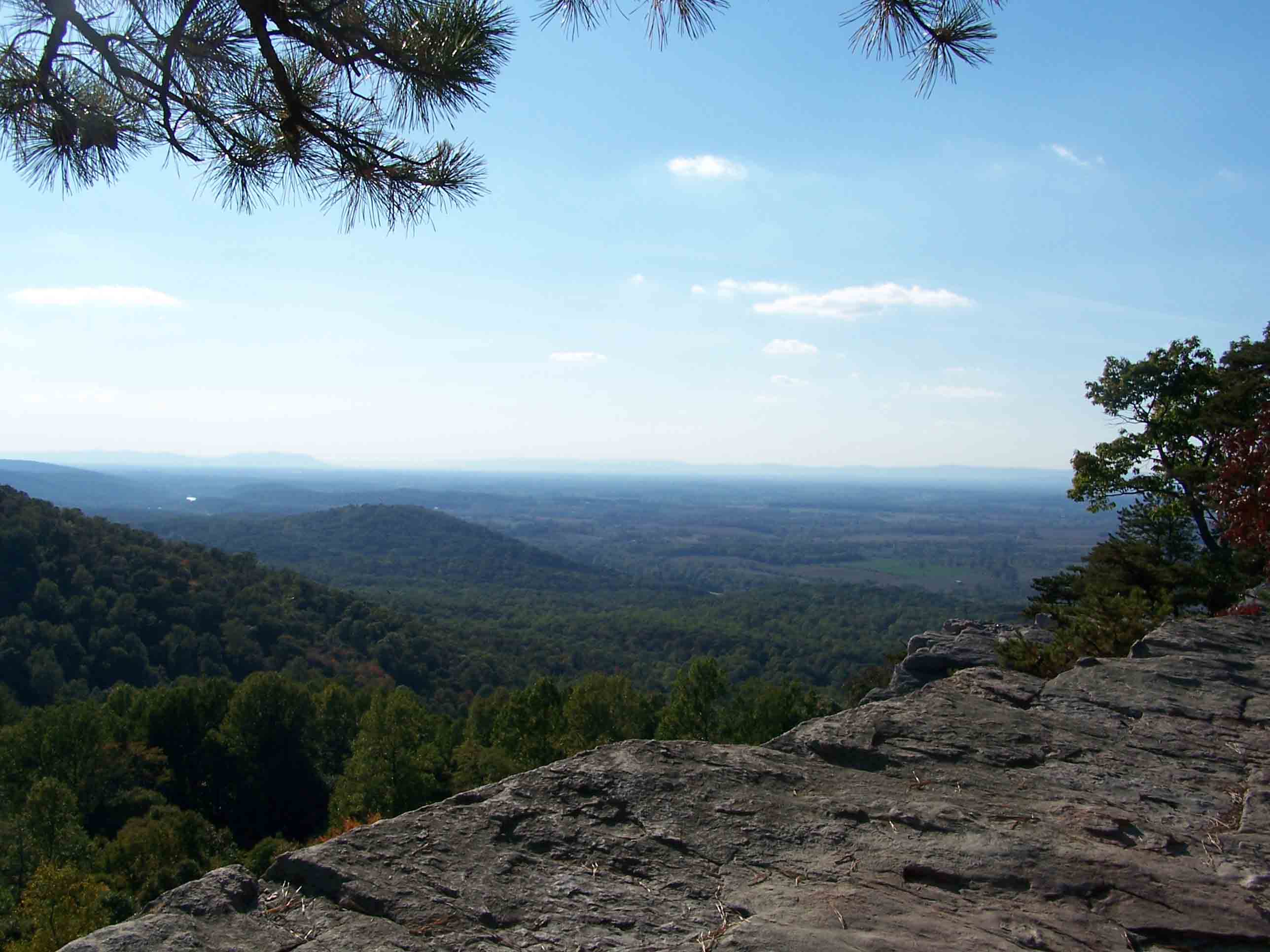 mm 10.9 - View from Crescent Rock. Courtesy at@rohland.org