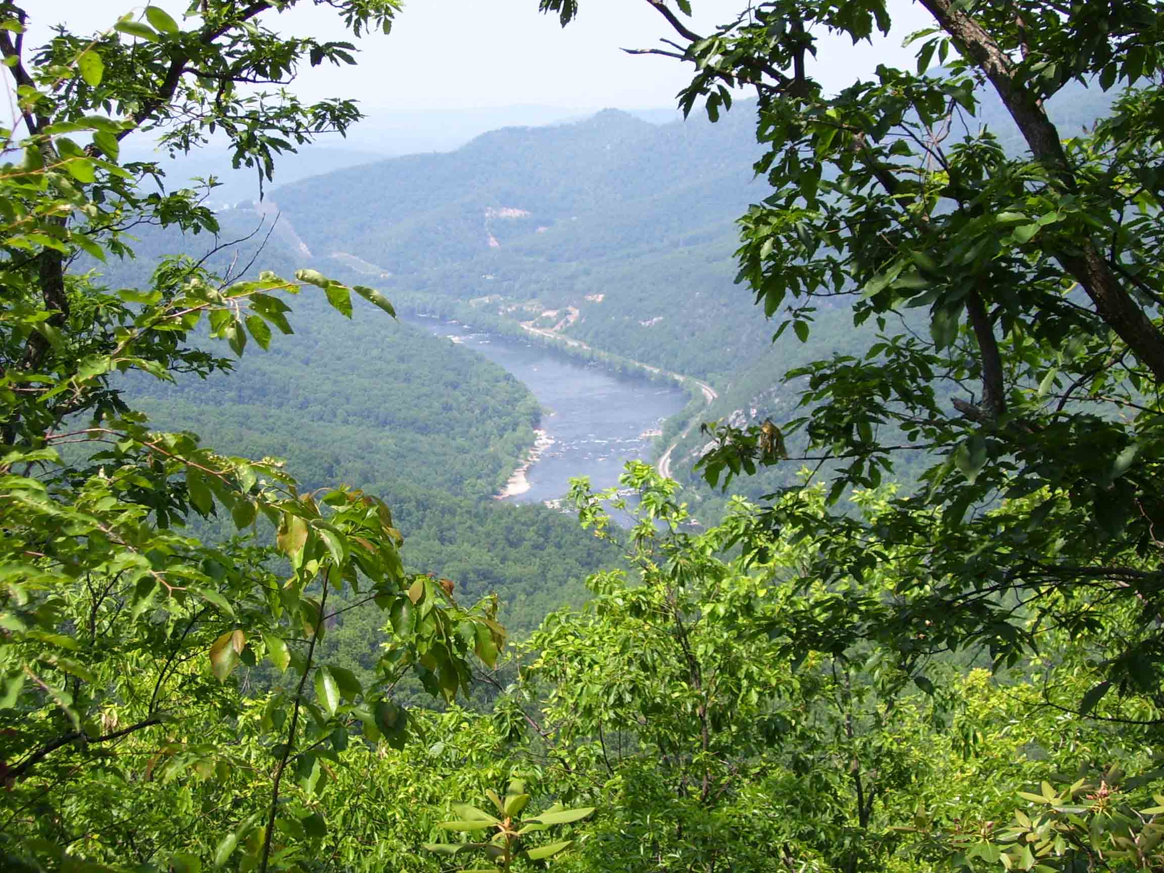 View of James River Gorge.  Courtesy dlcul@conncoll.edu