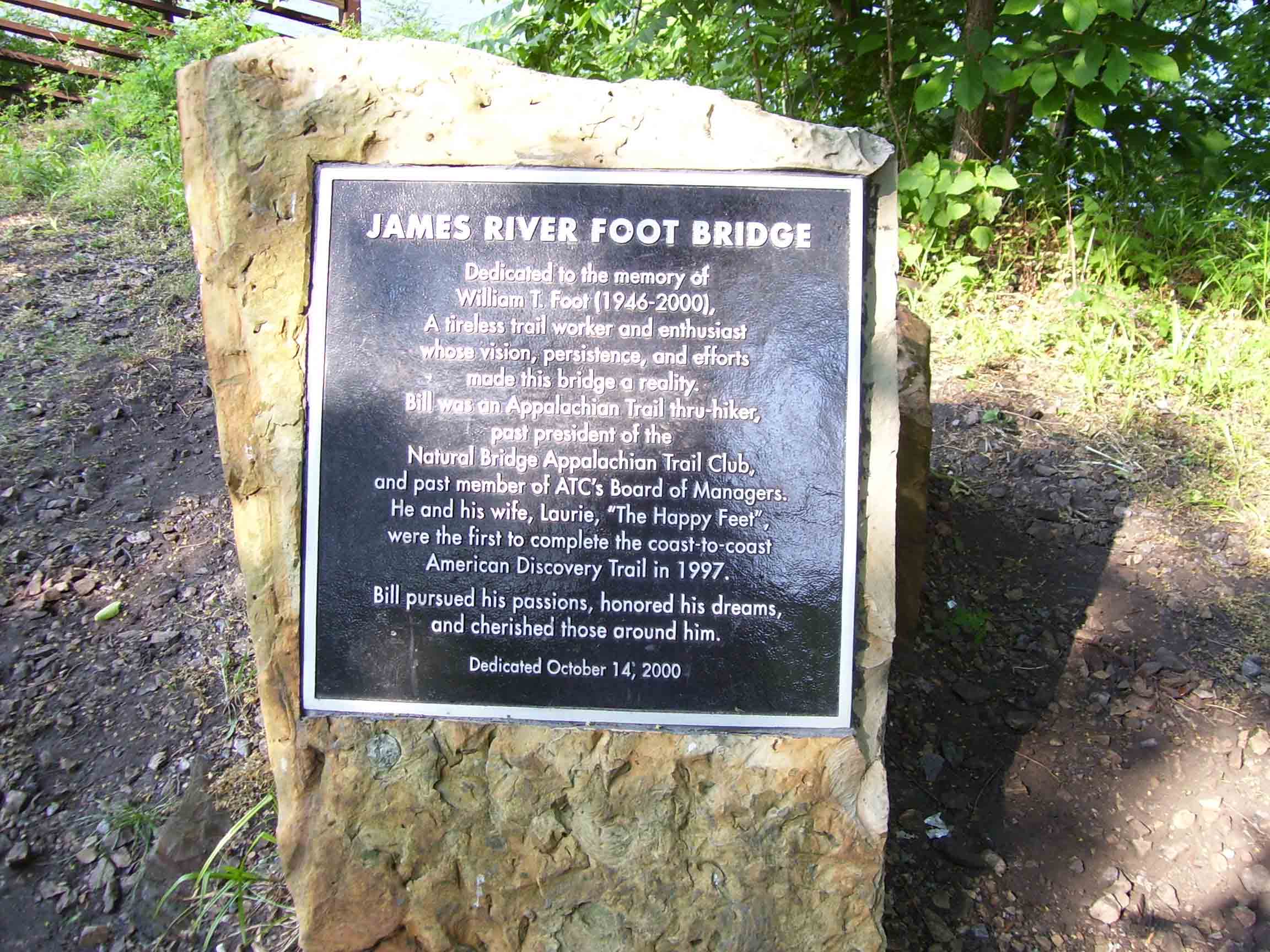 mm 0.2 - Plaque in memory of Bill Foot, who was the driving force in getting the James River Foot Bridge built.  Courtesy dlcul@conncoll.edu
