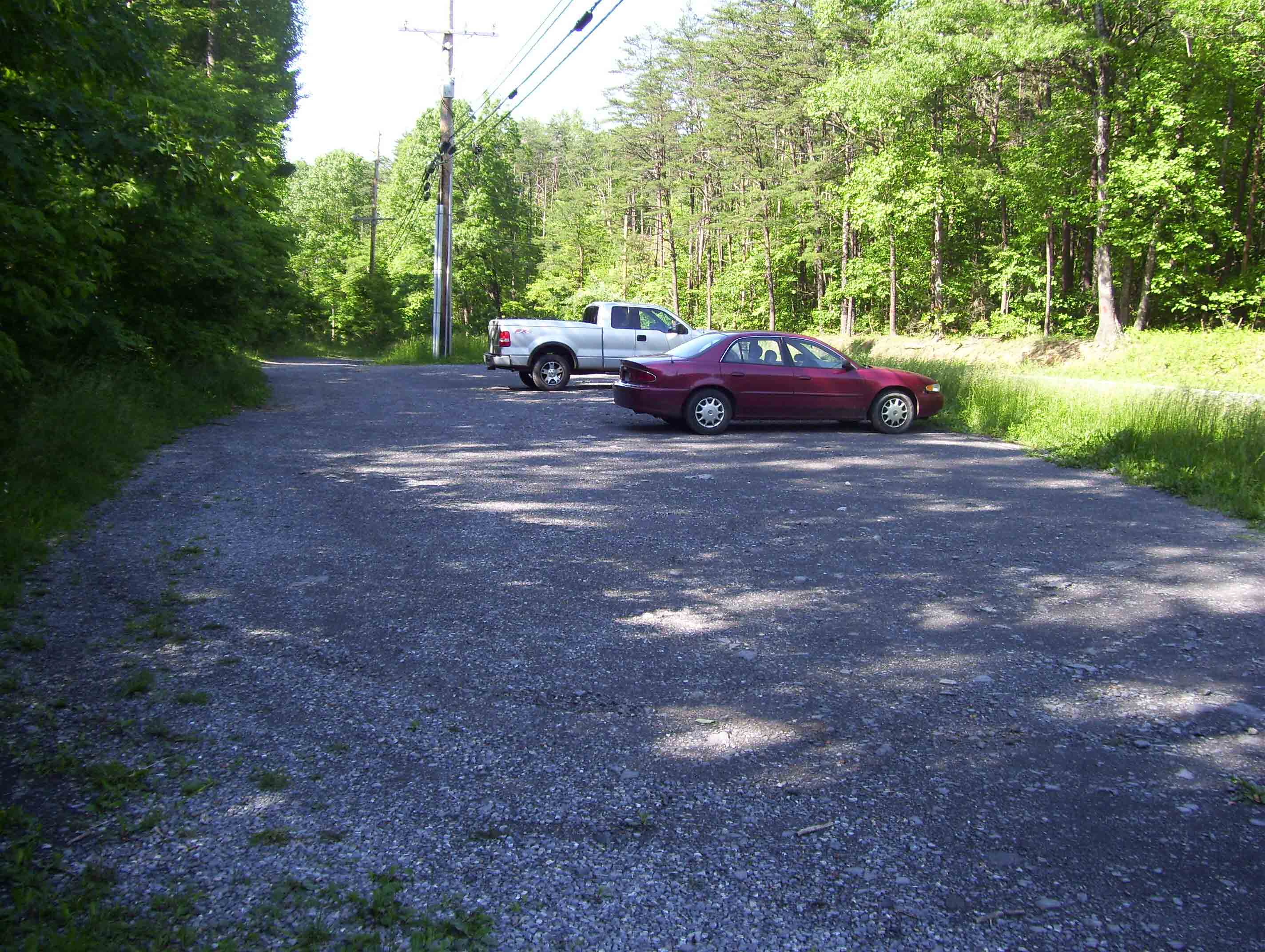 Parking area for yellow-blazed Andy  Layne Trail. From here it is about 3 miles to the AT in Scorched Earth Gap at mm 10.0  Courtesy dlcul@conncoll.edu