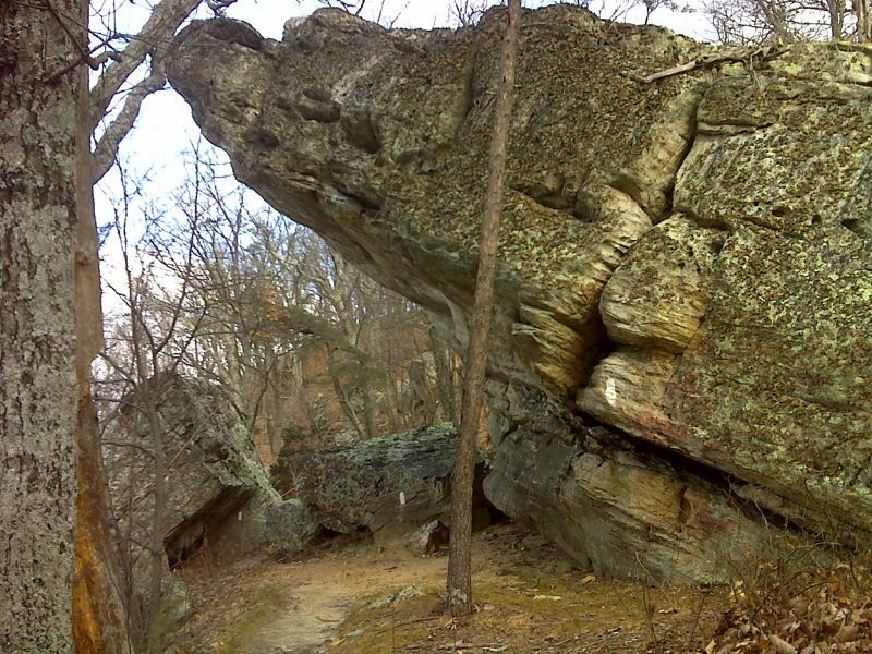 mm 12.4 Rock Haven, aptly named - a Natural Shelter on the
AT  Courtesy pjwetzel@gmail.com