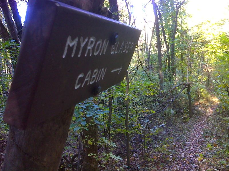 mm 11.8 North junction with the side trail to Myron Glaser Cabin.  GPS N39.0360 W 77.9513  Courtesy pjwetzel@gmail.com