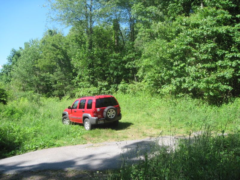 mm 17.6 Parking area on Clendenin Road (VA 641)   Courtesy dlcul@concoll.edu