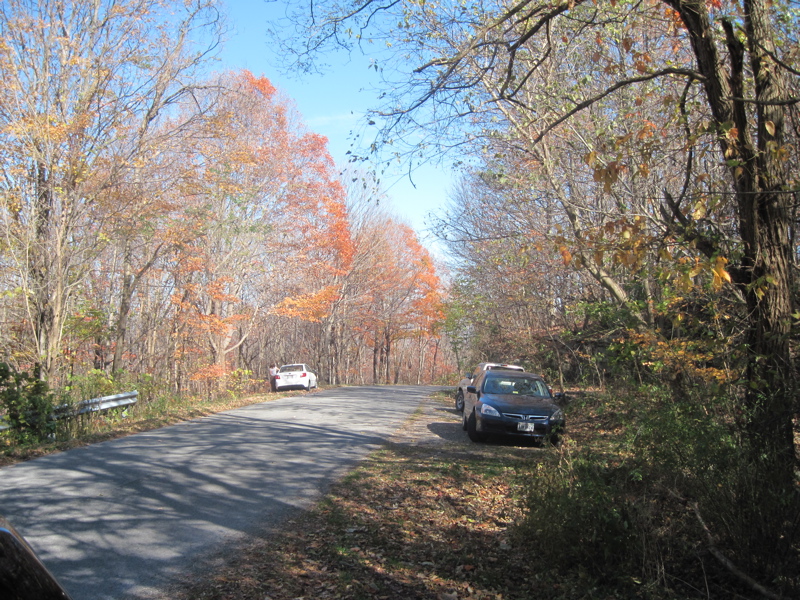 mm 1.4  Parking on VA 634 near Pearisburg.  The actual trail crossing is  a short distance further up the road.  Courtesy dlcul@conncoll.edu