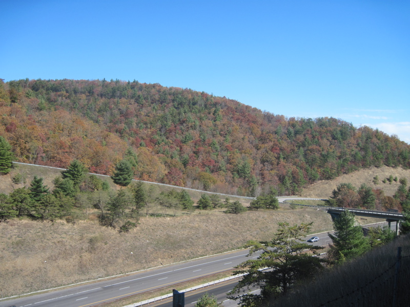 mm 13.1  Looking east across I-77 from VA 612.  Courtesy dlcul@conncoll.edu