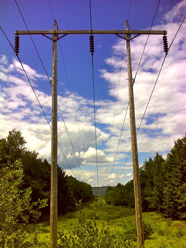 mm 2.4 Power line crossing 0.6 miles from Elm St. Trailhead. GPS N43.7068 W72.3295  Courtesy pjwetzel@gmail.com