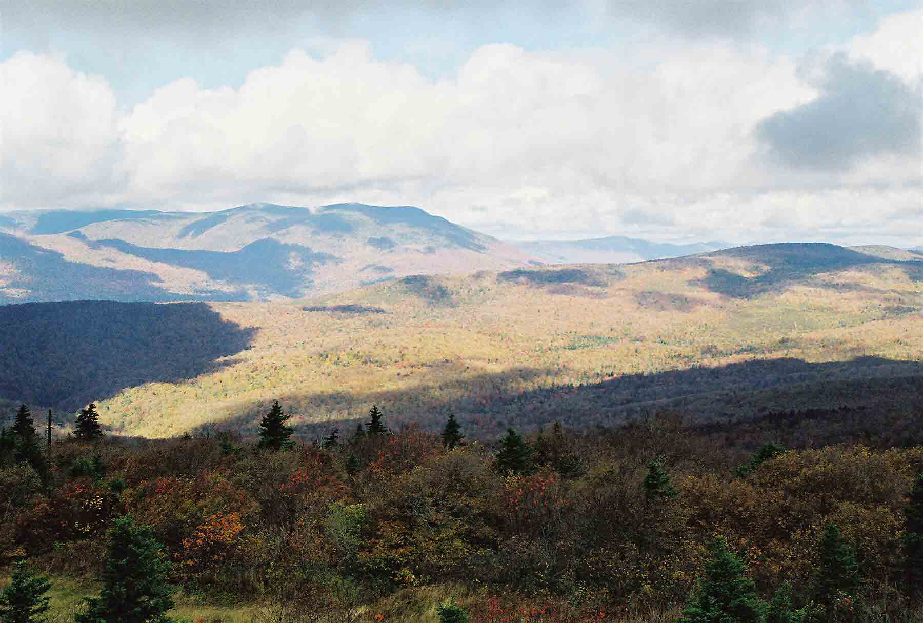 mm 14.8 - Fall view from summit of Bromley Mountain. This view looks north.  Courtesy dlcul@conncoll.edu