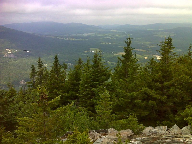 mm 5.0 View from Baker Peak. GPS N43.3244 W72.9638   Courtesy pjwetzel@gmail.com