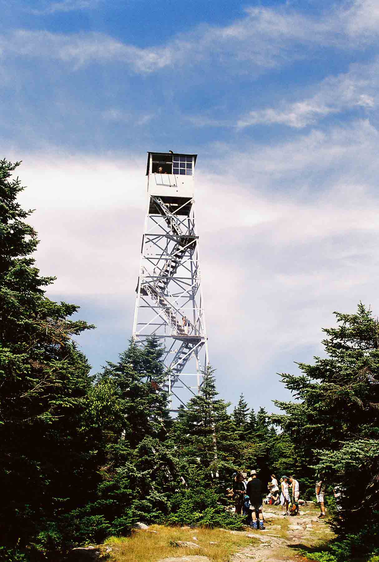mm 13.7 - Firetower on summit of south peak of Stratton Mt. This firetower may be climbed. There are spectacular views available from the tower. Courtesy dlcul@conncoll.edu