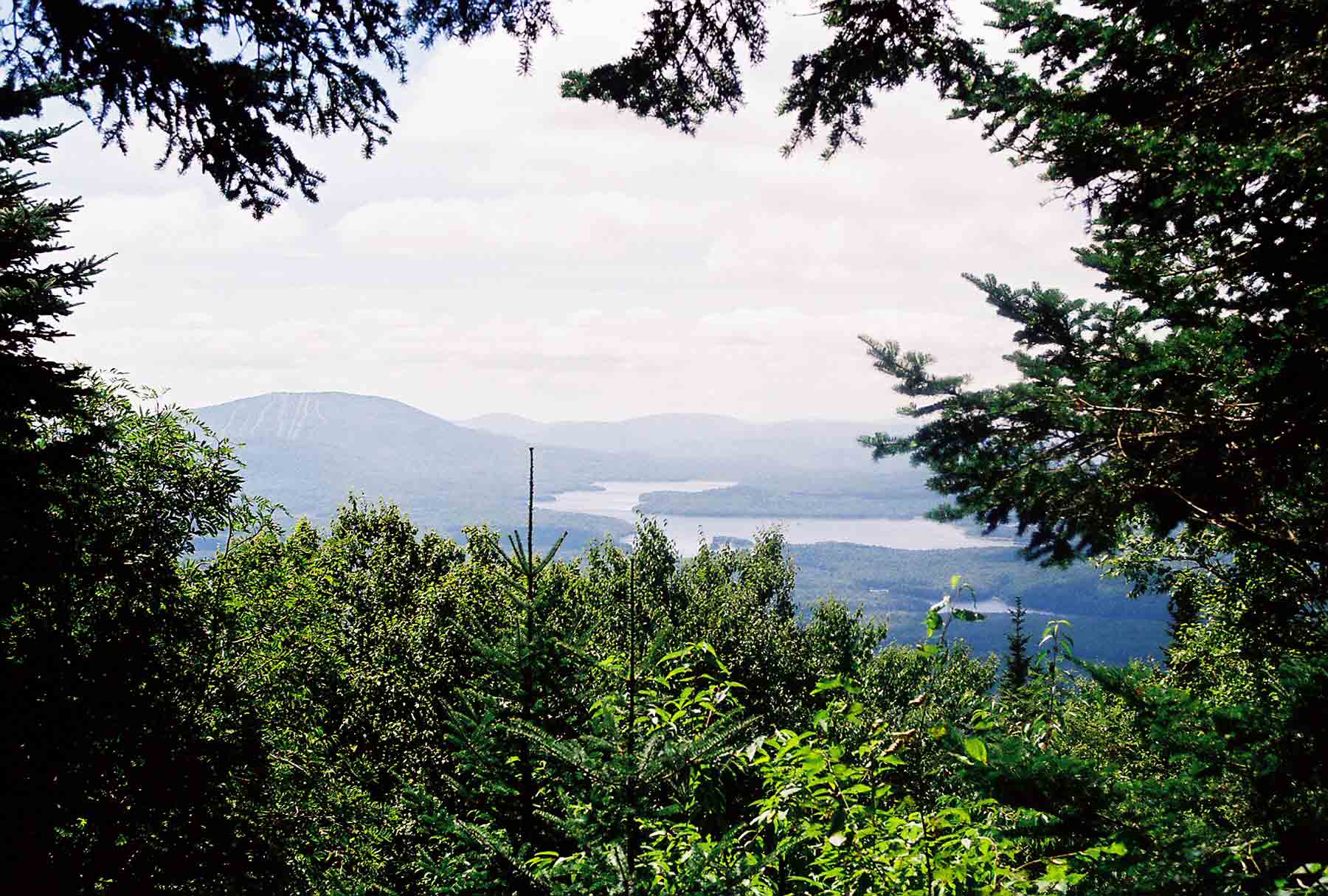 View to south from viewpoint on the south side of Stratton Peak. Lake is Somerset Reservoir. Taken from approx. Mile 15.5.  Courtesy dlcul@conncoll.edu