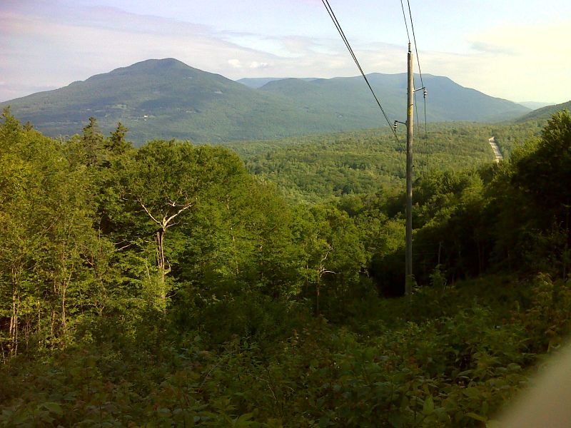 View from power line clearing about 1.5 miles south of VT 11/30. GPS N43.1897 W72.9892  Courtesy pjwetzel@gmail.com